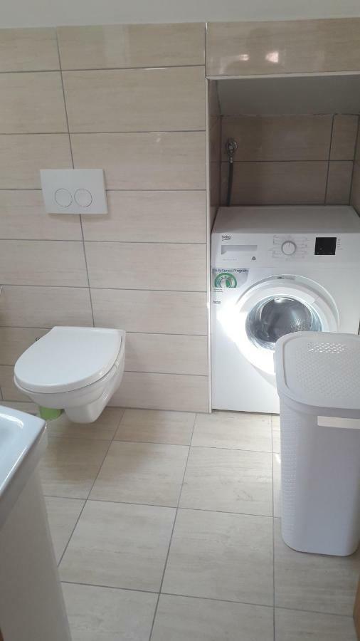 Apartmani Zilic Дуги-Рат Экстерьер фото
